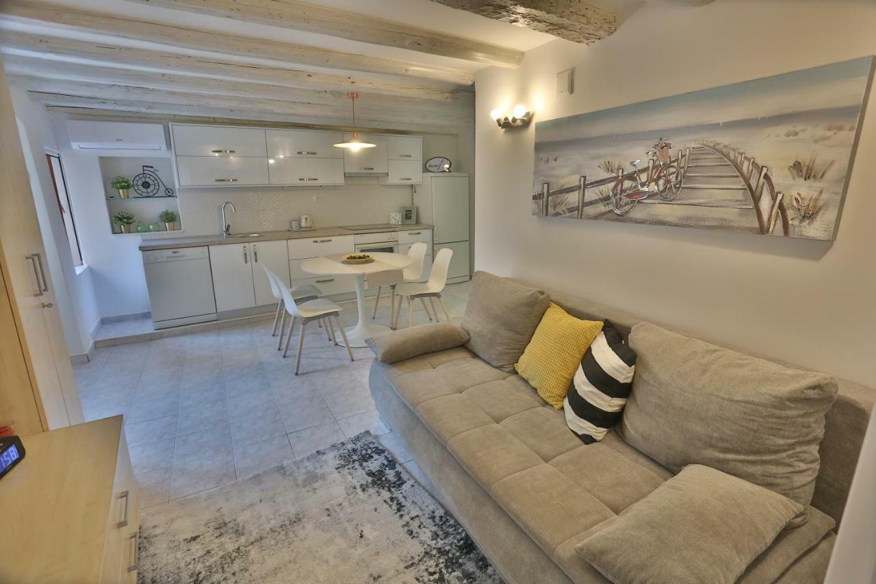 Apartman Dioniz Split Exterior photo
